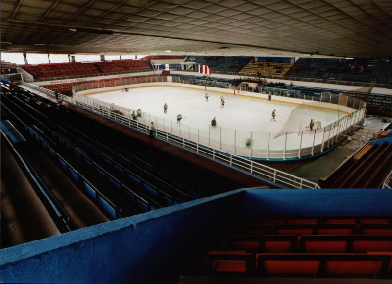 Zimn stadion Karvin